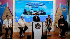 Sambut Momentum Libur Lebaran Kemenparekraf Kolaborasi dengan KAI dan ASTINDO