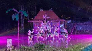 Solo Safari Hadirkan Pertunjukan Spektakuler