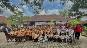 Dukung Sarana Pendidikan, PrimeBiz Hotel Kuta Bantu Perbaiki Fasilitas Sekolah