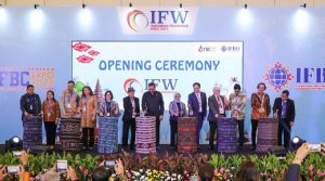 Menteri UMKM Dorong Bisnis Waralaba untuk Usaha Mikro dan Kecil Naik Kelas