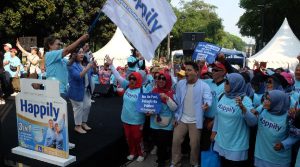 Dukung Lansia Tetap Aktif, WINGS Care Luncurkan Happily Popok Celana Dewasa 