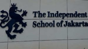 Melalui Program Beasiswa Ki Hajar Dewantara, ISJ  Buka Peluang Sekolah Bebas Biaya bagi Siswa Berprestasi