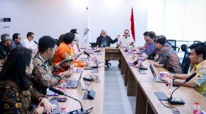 Pemerintah Fasilitasi Pedagang Beralih ke Produk Lokal Usai Larangan Thrifting Ilegal
