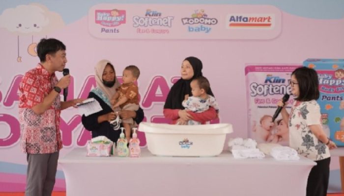 WINGS Group dan Alfamart Perkuat Edukasi Kesehatan melalui Program Sahabat Posyandu