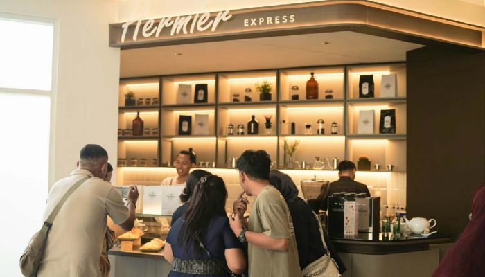 Hermier Express Jadi Spot Ngopi Kekinian di LAMORA Kota Lama Surabaya