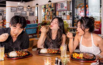 Hangatkan Musim Hujan, de Braga by ARTOTEL Sajikan 5 Menu Hot Plate